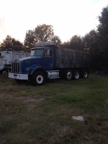 1990 Kentworth T800 Tri Axle Dump Truck,with a Cummin 400 Big Cam And 13 Speed.