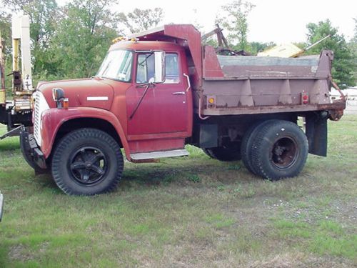 1972 International Harvester Dump Truck with Plow