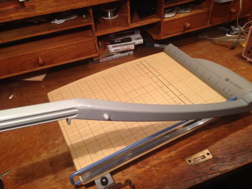 Quartet/Swingline Model 9115 Guillotine Paper Cutter