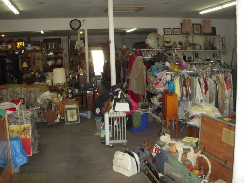 ANTIQUE  THRIFT STORE  FOR SALE