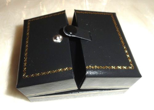 Gift Box for Necklace black Faux Leather