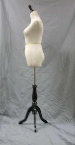 35&#034;CHEST 26&#034;WAIST 34&#034;HIPS TO 5&#039; 10&#034; MANNEQUIN DRESS FORM + BLACK WOOD TRIPOD M*