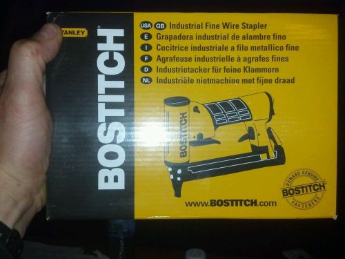 Bostitch stapler 21671B