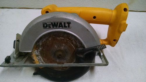 Dewalt Cordless 18 V. DW939 3500 RPM Type 1 6 1/2 Circular Saw