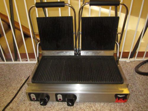 Vollrath italian panini grill, tsi8002, grooved upper &amp; lower cast iron plates for sale