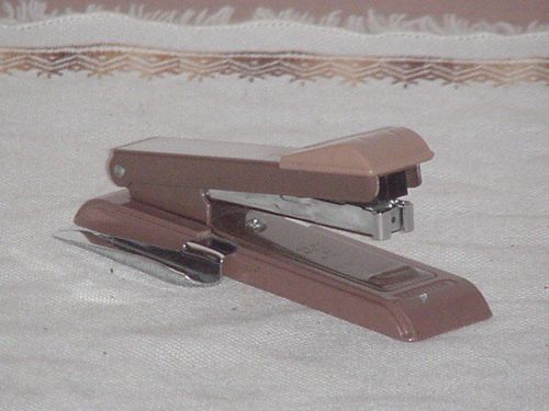 Vintage Tan &amp; Brown BOSTITCH B8 Stapler W/ Remover