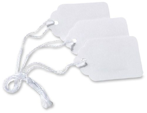 Avery White Marking Tags Strung 2.1 x 1.4-Inches Pack of 1000 (12202)