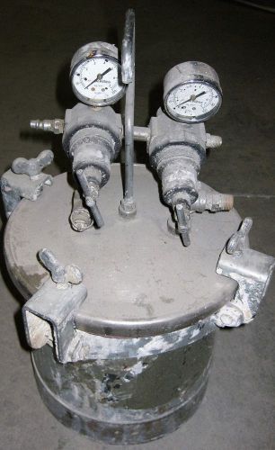 Devilbiss pressure paint glue pot tank with gauges for sale