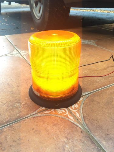 Amber beacon strobe light model 6670 12-24 vdc for sale