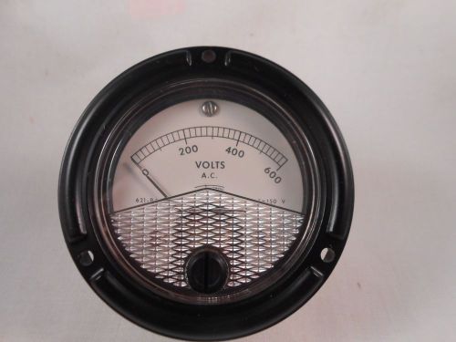 621-943 AC VOLTS METER 0-600   NEW OLD STOCK
