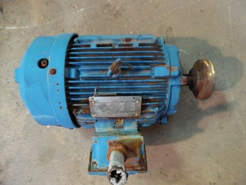 SIEMENS 7.5 HP MOTOR, FR 215T, RPM 1760, 460 VOLTS, 3 PHASE, #811303, USED