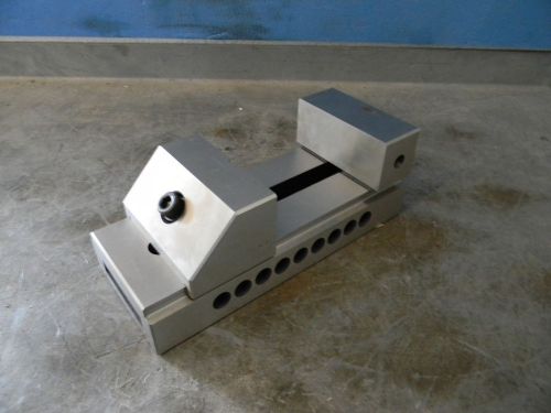 Interstate 3-7/8&#034; jaw width 4-3/4&#034; opening toolmaker&#039;s vise for sale
