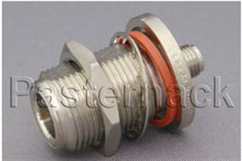 Pasternack PE9252 Type N (F) – SMA (F) Bulkhead Adapter