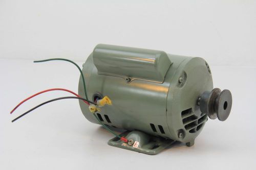 FUJI ELECTRIC TYPE BKREC 91/A-4 / 300W-1 PHASE INDUCTION MOTOR (#02)