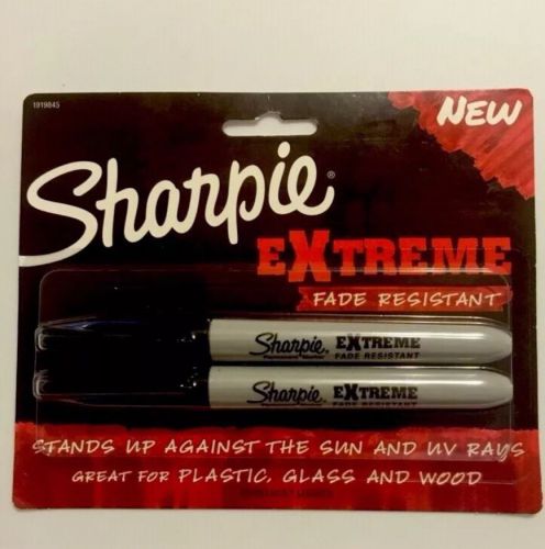 New Sharpie Extreme Fade Resistant Permanent Marker 2ct