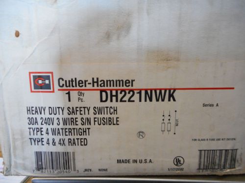 CUTLER HAMMER DH221NWK 30 AMP 240 VOLT SINGLE PHASE FUSIBLE STAINLESS 4X