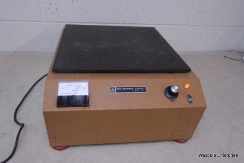 New brunswick scientific gyrotory shaker mixer  model g-33 m1071-0000 for sale