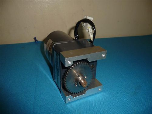 Oriental Motor 2RK6GN-A Reversile Motor w/ 2GN5K Gear Head