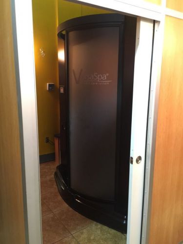 Versaspa sunless spray tan booth with heater and voice. expert maintained. for sale