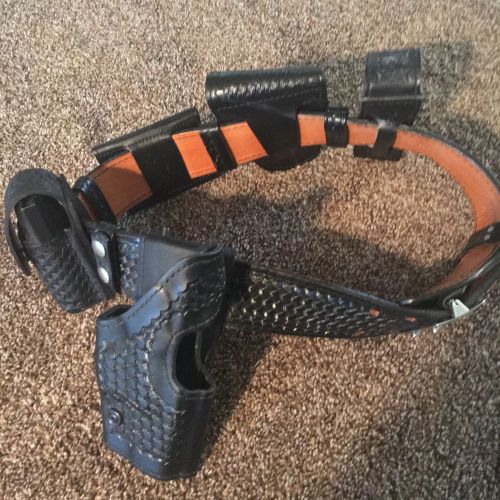 Gould &amp; Goodrich Dutyman Leather Police Belt With Accessories Size 34