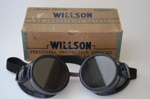 Vintage Wilson industrial welding goggles with box