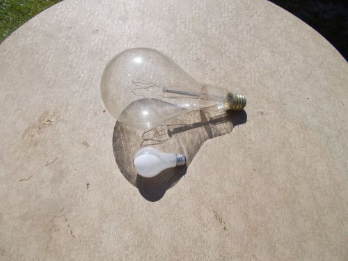 VINTAGE OLD STOCK OVER 12 INCHES TALL HUGE 1500W SYLVANIA LIGHT BULB AWESOME