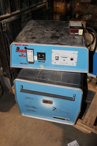 LINDBERG FURNACE OVEN 51442 1200C WITH CONTROL 230V NIVC