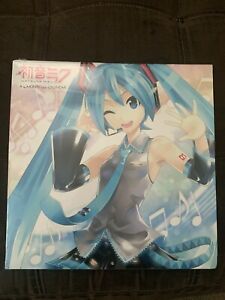 Hatsune Miku 2021 Wall Calendar w