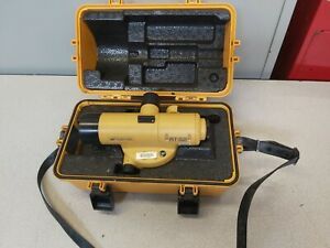TOPCON AT-G2 Automatic Level with Case, 40x - Warranty!