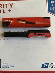 Snap-on Red Super Bright 200 Lumen COB LED And UV Pocket Light