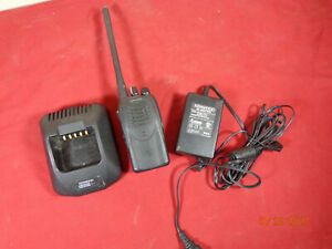 Kenwood TK-2160 TK2160 5W VHF 136-174 MHz 16 CH w/Charger/PS/ Antenna C33
