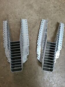 Lot Of 24, Simpson Strong Tie U26R Joist Hangers For Rough Cut 2&#034;6&#034;