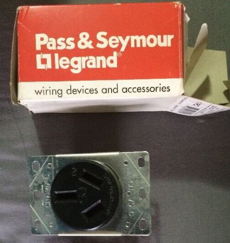 Pass &amp; Seymour Range Receptacle Cat #3890 50A 125/250V 3 Pole 3 Wire (NIB)