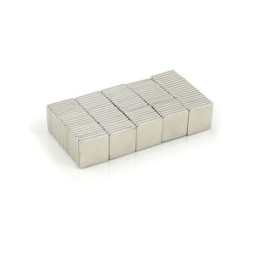100pcs 3/8&#034; x 3/8&#034; x 1/32&#034; Blocks 10x10x1mm Neodymium Magnets Fridge Craft N35