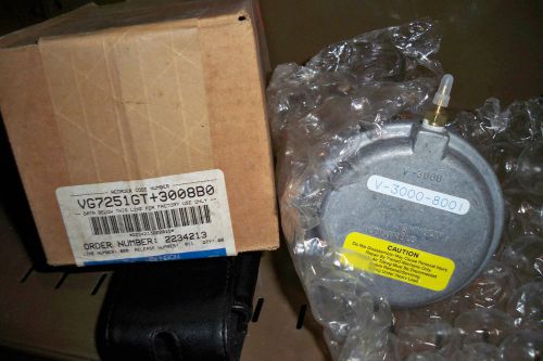 Vg7251gt &amp; 3008b0 johnson controls valve union globe brass new for sale