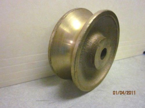 Brass pulley v groove 1.75 in 2.5 in L X 1 in H
