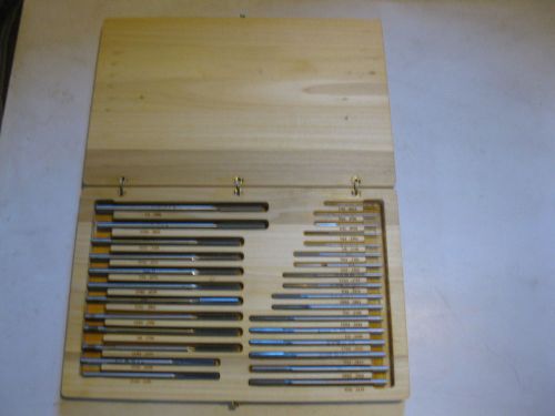 new yankee 29 piece reamer set in nice wooden case.1/16&#034;to 1/2&#034;