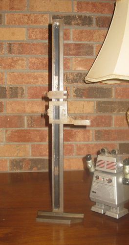 Brown &amp; Sharpe MFg. Co. Model no. 585 Height Gauge 18 inch Caliper Tool