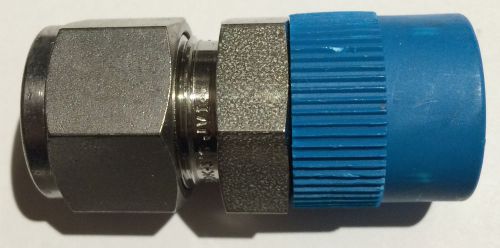 Swagelok male connector, 1/2 tube x 1/2 npt (ss-810-1-8) for sale