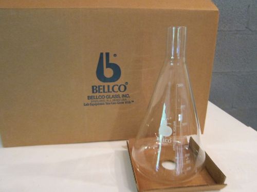 Bellco 2511-02000 Borosilicate Glass 2000 mL Graduated Culture Flask; Box of 3