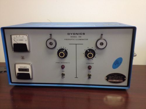 Dyonics Fiberoptic Illuminator Model 500 Part No. 008-0066-24 120V 50Hz