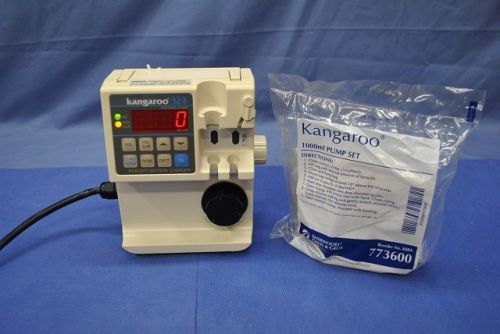 Kangaroo model pet feeding pump with new tubing set-free ship with buy it now for sale