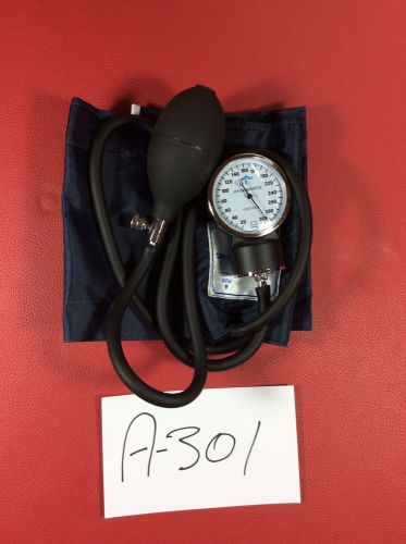 Medline New Blood Pressure Cuff With Sphygmomanometer Large