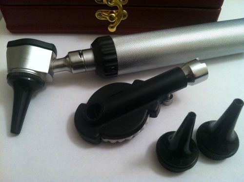 New otoscope/opthalmoscope set- luer lock mechanism in hard case for sale
