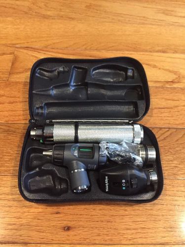 Welch Allyn Diagnostic Set Ophthalmoscope Otoscope Battery
