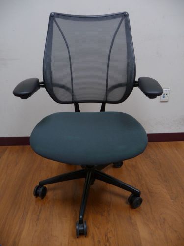 Humanscale &#034;LIBERTY&#034; Office Chair -Green Fabric Seat &amp; Black Mesh Back #10579