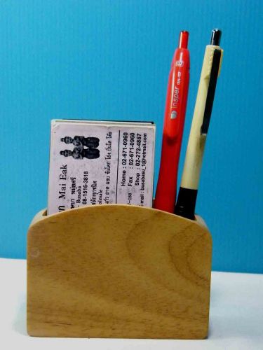 HAND CRAFTED WOODEN BUSINESS CARD HOLDER No.01
