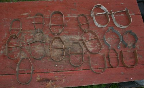 ASSORTED COPPER COATED METAL PIPE HANGER CLEVISES VARIOUS SIZES STEAMPUNK  ART