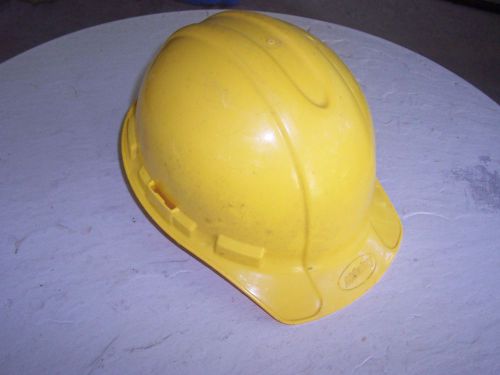 Preowned construction hard hat safety helmet for sale