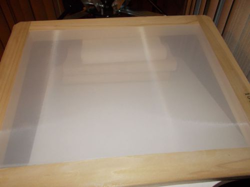2 SCREENS FOR SCREEN PRINTING 16X20 NICE AND BRAND NEW SCREENS LOOK SCREEN PRINT